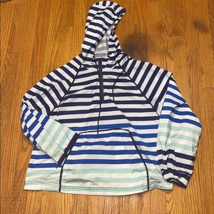 stripped hunter wind breaker/rain coat